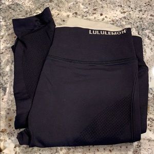 Black lululemon full length pants